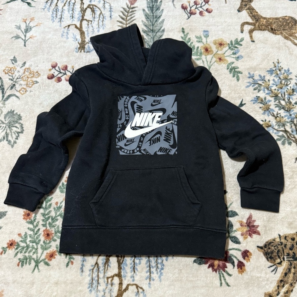 Nike Kids Black and Gray Logo Hoodie size 2-3Y
